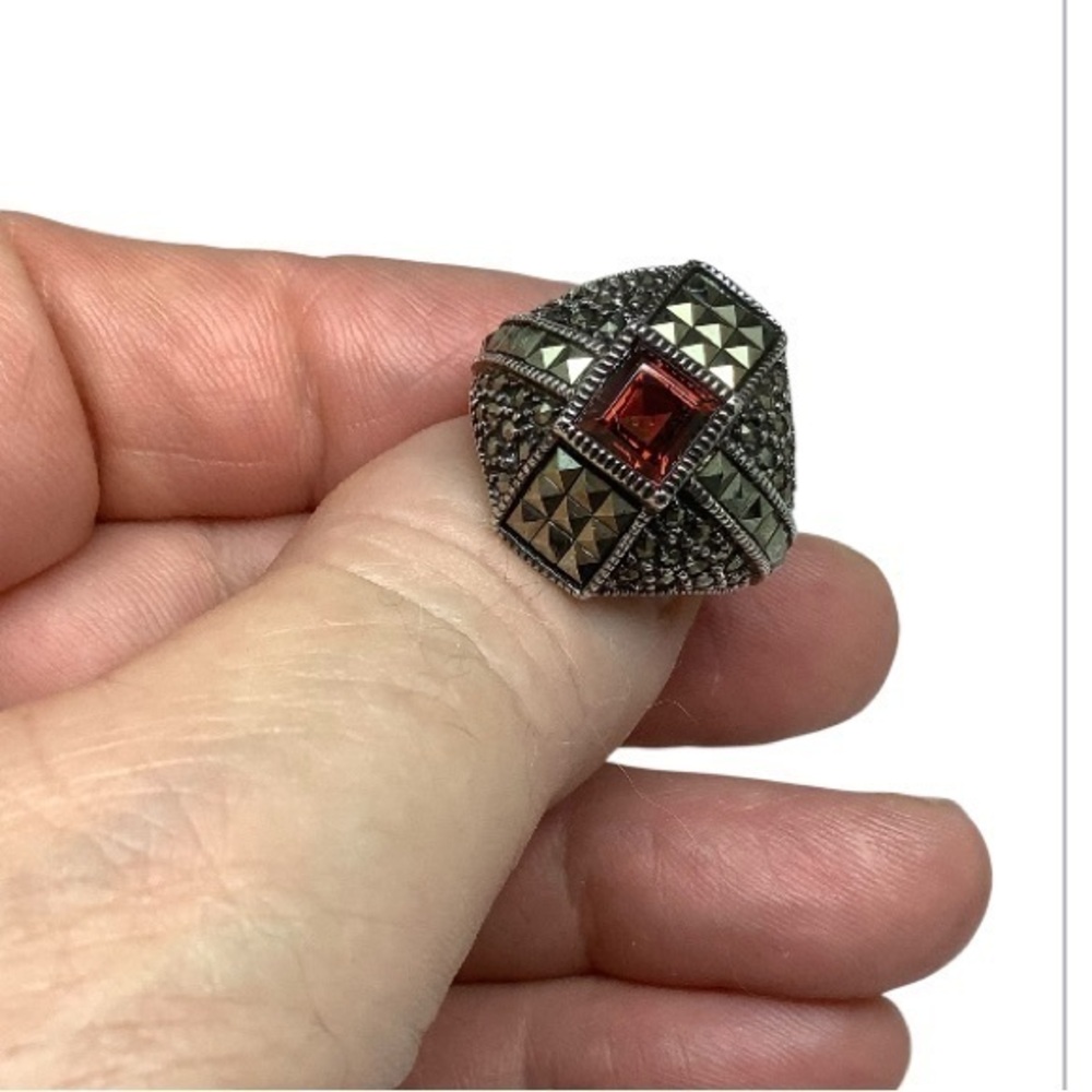 Brighton sterling silver red garnet marcasite ring